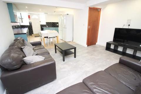 6 bedroom terraced house to rent, 69 Cardigan Lane, Burley, Leeds LS4