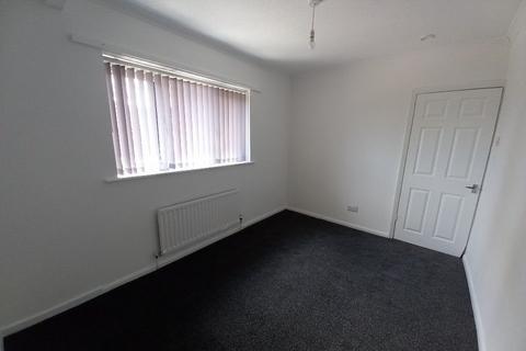 3 bedroom semi-detached house to rent, Kingsley Road, Middlesbrough TS6