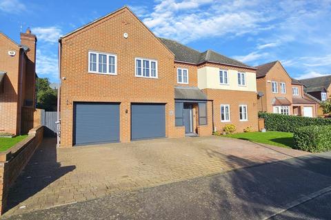 5 bedroom detached house for sale, Drovers Way, Desford