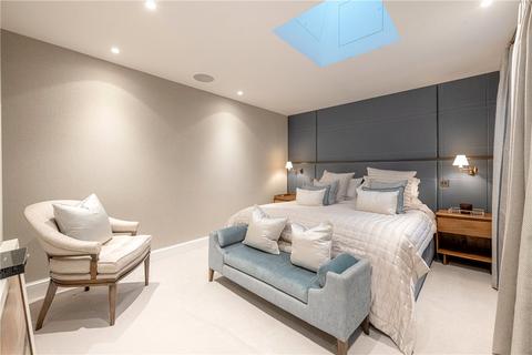 3 bedroom apartment to rent, Shepherd Street, Mayfair, London, W1J