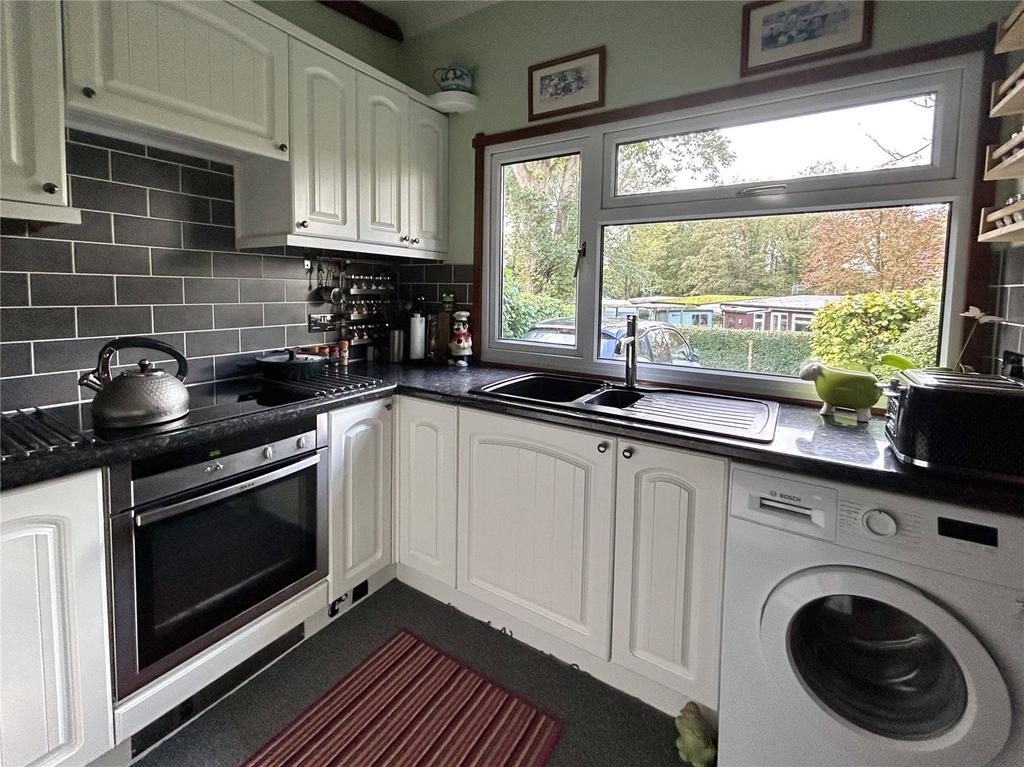 Cleeve Park, Chapel Cleeve, Minehead, TA24 1 bed bungalow for sale £