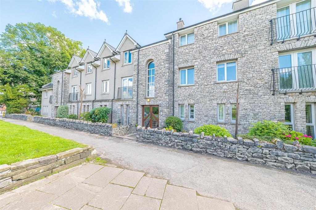 Queen Katherine Street, Cumbria LA9 2 bed apartment for sale £175,000