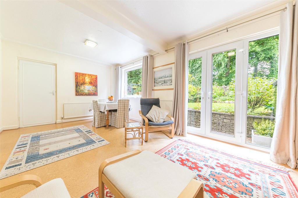 Kendal, Cumbria LA9 3 bed detached house for sale £425,000