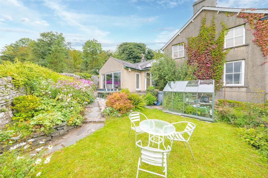 Kendal, Cumbria LA9 3 bed bungalow for sale £450,000