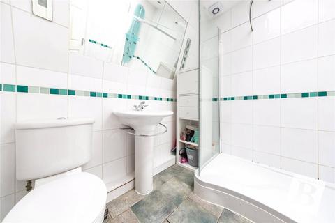 1 bedroom apartment to rent, Carlisle Road, Romford, RM1