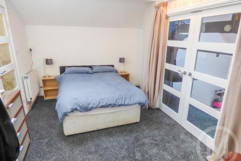 5 bedroom end of terrace house for sale, High Street, Blackpool, Lancashire