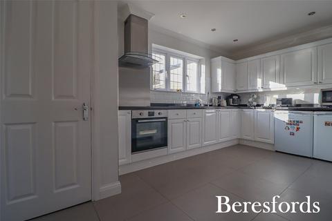 3 Hamble Lane, South Ockendon, RM15 5HJ