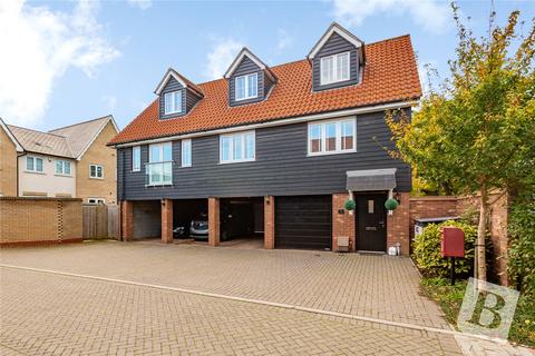 4 bedroom detached house for sale, Rainbird Place, Pilgrims Hatch, Brentwood, CM14