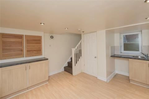 2 bedroom semi-detached house for sale - Church Street, Birstall, WF17