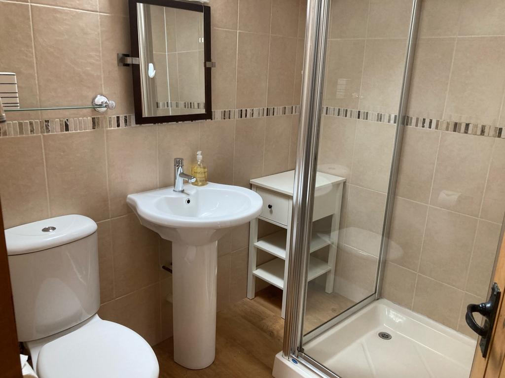 Ensuite