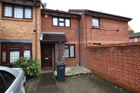 2 bedroom terraced house to rent, Palmer Road, Dagenham RM8