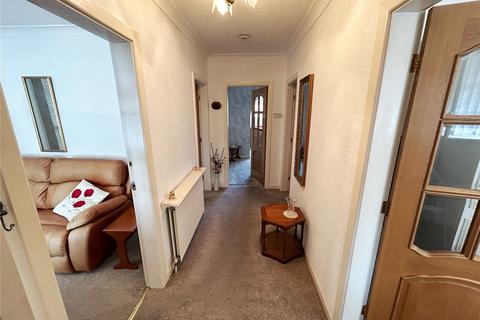 136 Broadway, Chadderton, Oldham, OL9 0AD