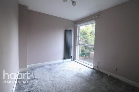 2 bedroom terraced house to rent, Fotherby Court