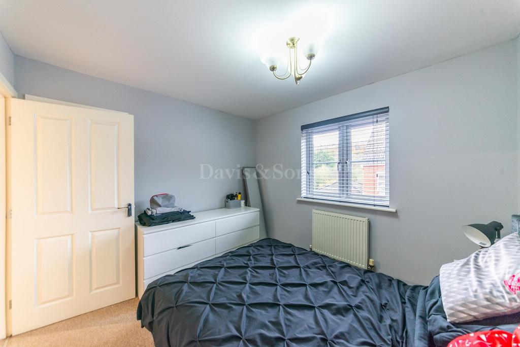 Coed Celynen Drive, Abercarn, Newport. NP11 5AT 1 bed coach house for