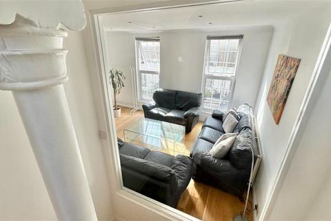 4 bedroom apartment to rent - London W1H