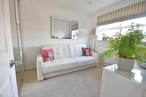 undefined, Smallfield, Surrey, RH6