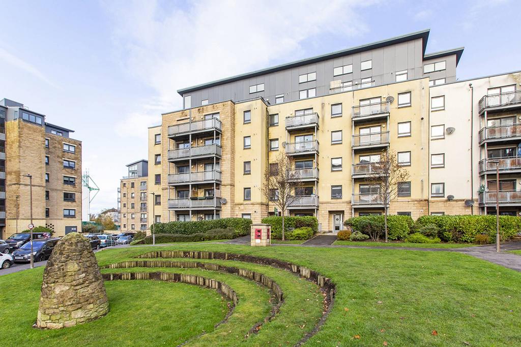 4/1 Hawkhill Close, Leith, Edinburgh, EH7 6AB 1 bed ground floor flat