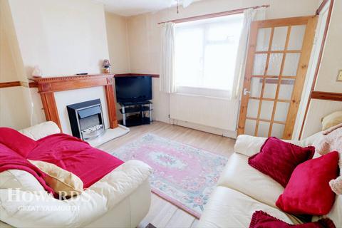 3 bedroom terraced house for sale, Harbord Crescent, Great Yarmouth