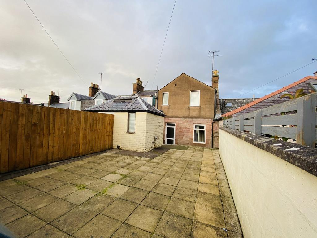 Drumlanrig Street Thornhill Bed Property