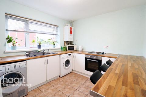 3 bedroom terraced house for sale, Cumberland Road, Burton-On-Trent
