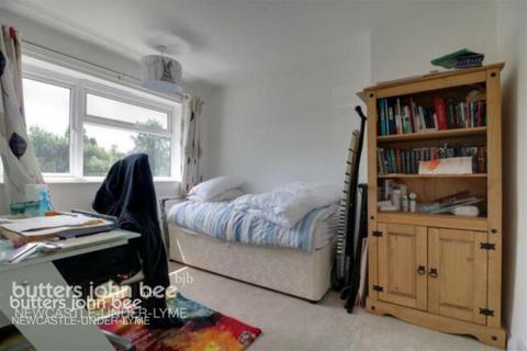 2 bedroom semi-detached house for sale, St Bernards Road, Newcastle