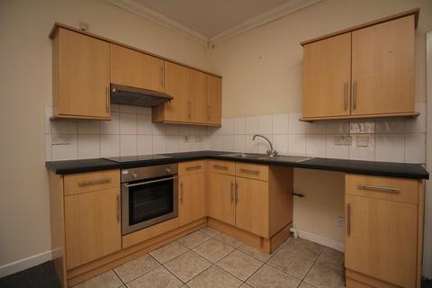 2 bedroom apartment to rent, Commercial Street, Senghenydd CF83 4FZ