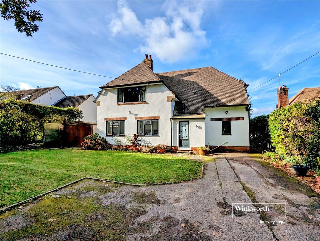 Hinton Wood Avenue, Highcliffe, Dorset, BH23 4 bed detached house for