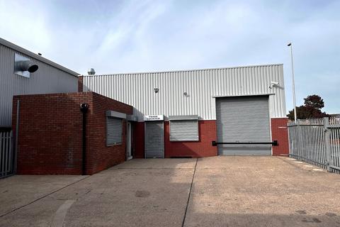 Industrial unit to rent - Unit 1 & 2, Park Street, Aston, Birmingham, B6 5SH