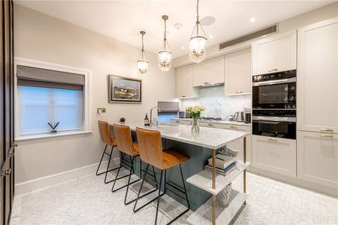 3 bedroom maisonette for sale, Shepherd Street, Mayfair, London, W1J