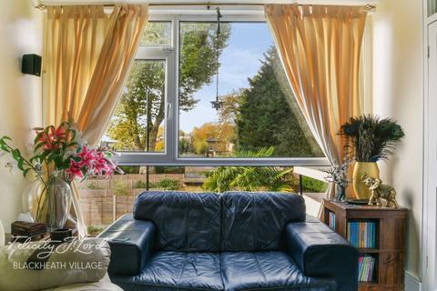 14 Michaels Close, London, SE13 5BP