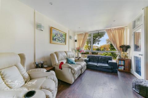 14 Michaels Close, London, SE13 5BP