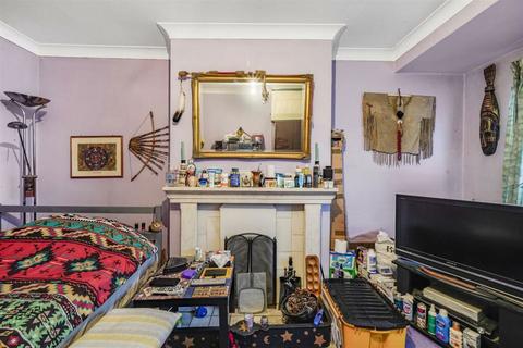 3 bedroom maisonette for sale - Sudbury Croft, Wembley, ,, HA0 2QW