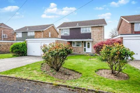 4 bedroom detached house for sale, Lexden Gardens, Hayling Island