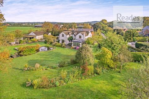 4 bedroom detached house for sale, Cross Lanes, Oscroft CH3 8