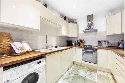 3 bedroom house for sale, Carly Mews, London, E2