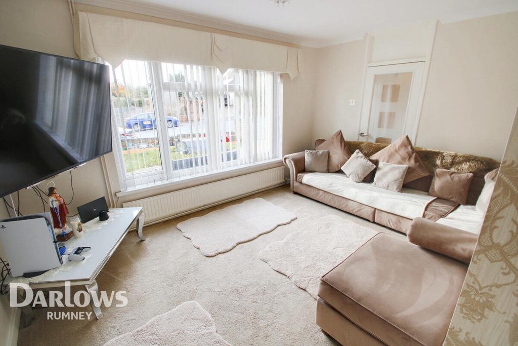 Trowbridge Road, Cardiff 3 bed semidetached house for sale £260,000