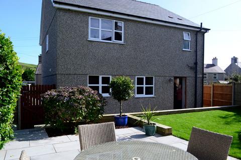 4 bedroom detached house for sale, Llanaelhaearn, Caernarfon LL54