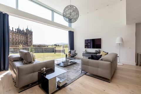 undefined, Donaldson Crescent, Edinburgh, EH12