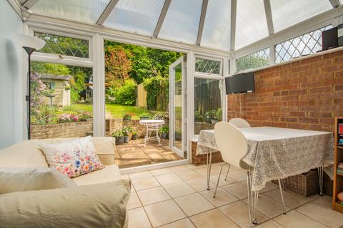 3 bedroom semi-detached house for sale, First Avenue, Amersham