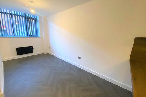 Studio to rent - Gooch Street North, Birmingham, B5