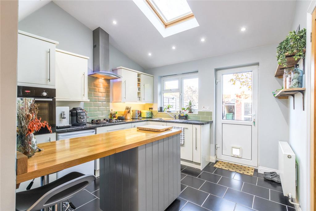 Risdale Road, Ashton Vale, BRISTOL, BS3 2 bed terraced house for sale