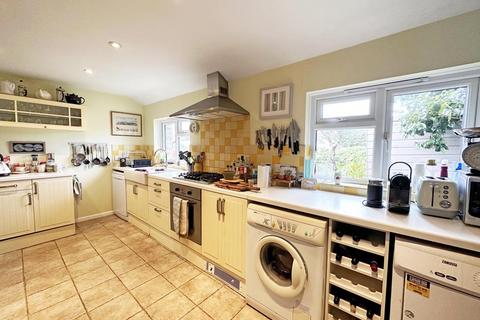 Tregwynne Rinsey, Ashton, Helston, TR13 9TR