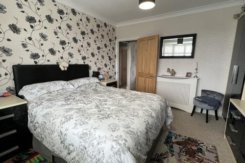 27 Sambourne Road, Warminster, BA12 8LL