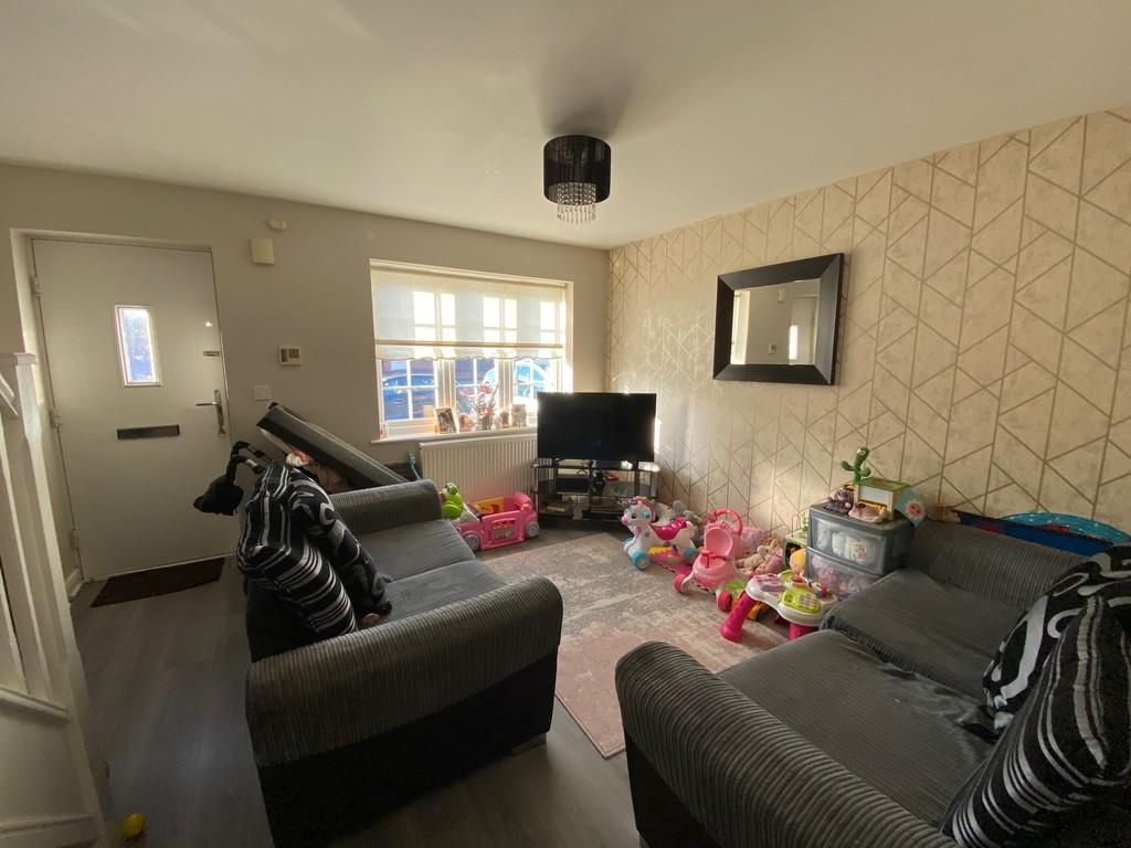 James Holt Avenue, Kirkby, Liverpool 3 bed semidetached house for sale