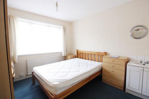 4 bedroom terraced house to rent, Lodge Road, Southampton