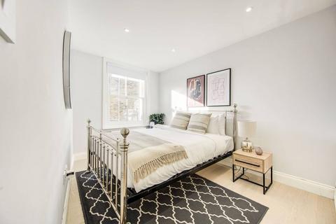 2 bedroom flat for sale - Greyhound Road, Barons Court, London, W6