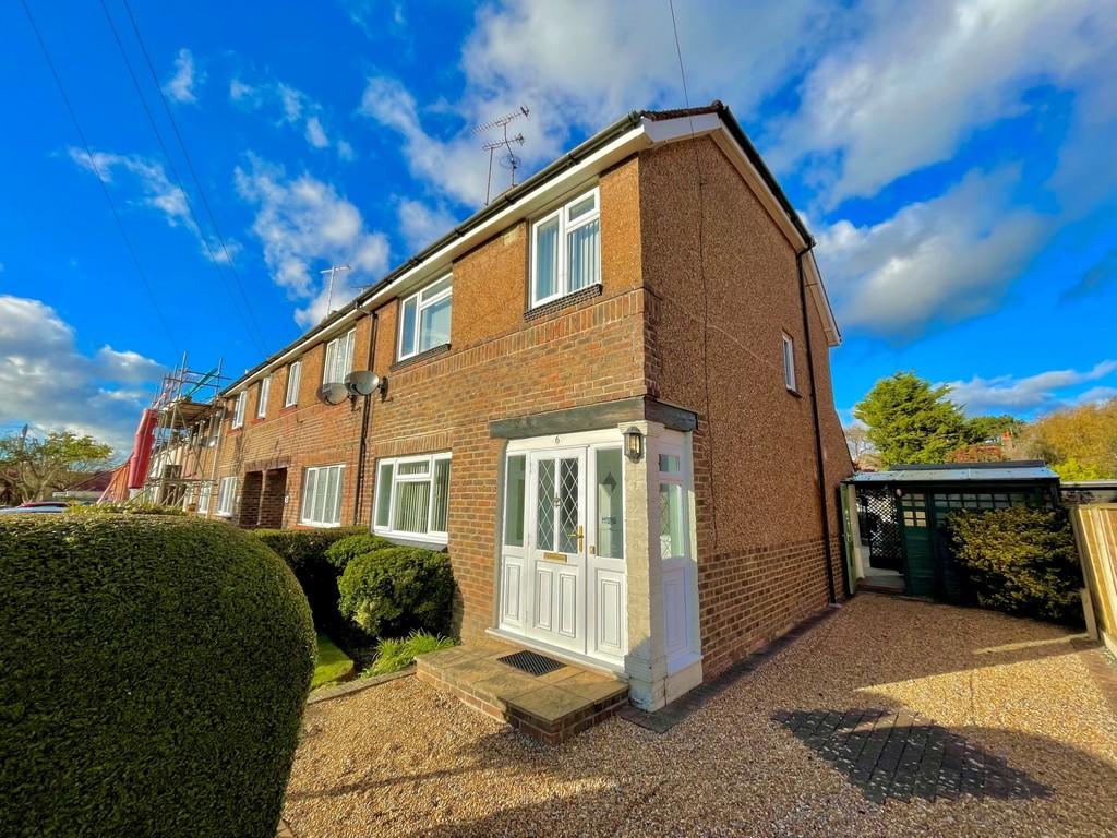 Walders Road, Rustington 3 bed end of terrace house for sale £335,000