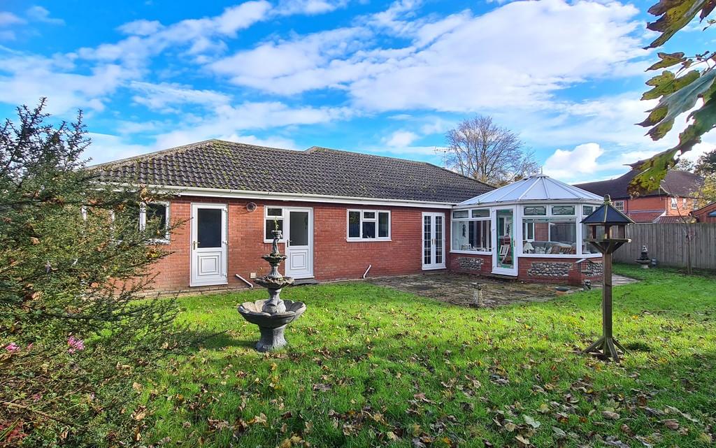 Yarmouth Road, North Walsham 3 bed detached bungalow for sale £495,000