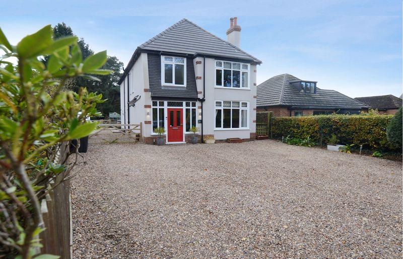 26 Horncastle Road, Woodhall Spa 5 bed detached house for sale £795,000