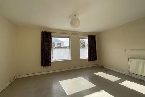 14 Kemp Close, Truro, TR1 1EF